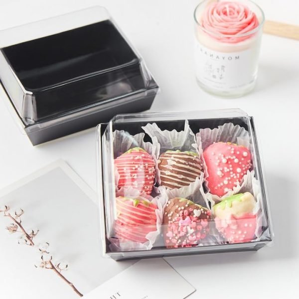 custom logo paper charcuterie boxes with clear lids, square disposable food containers bakery boxes for swiss roll, sandwich, strawberries, slice cake, cookies (black) free samples