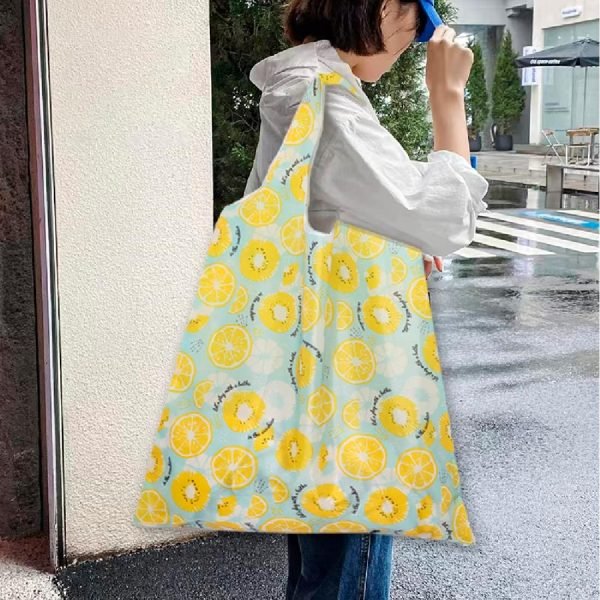 wholesale 14.96x22.83 reusable large grocery bag with pouch tote bags (fruit birds) free samples