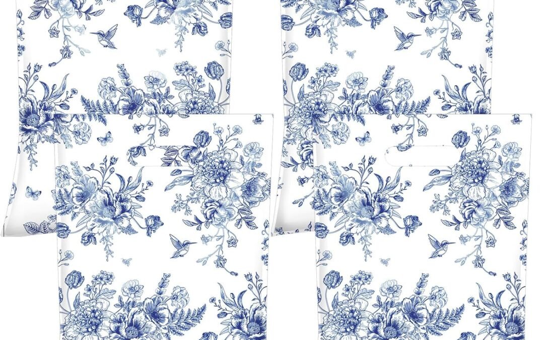 OEM 100 Pcs Blue Floral Plastic Bags with Handles Blue White Party Favors Floral Gift Bags Bulk Goodie Candy Treat Snack Packaging for Festival Birthday Party Decor Wedding Shop Retail Supplies Factory