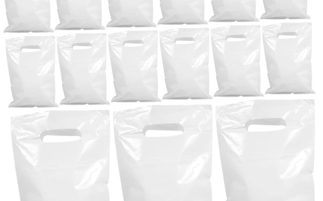 OEM 100pcs Pe Flat Mouth Plastic Packaging Bags with Handles Large Capacity Easy to Carry for Food Clothing and Stationery for Thanksgiving and Multi-purpose Use Factory