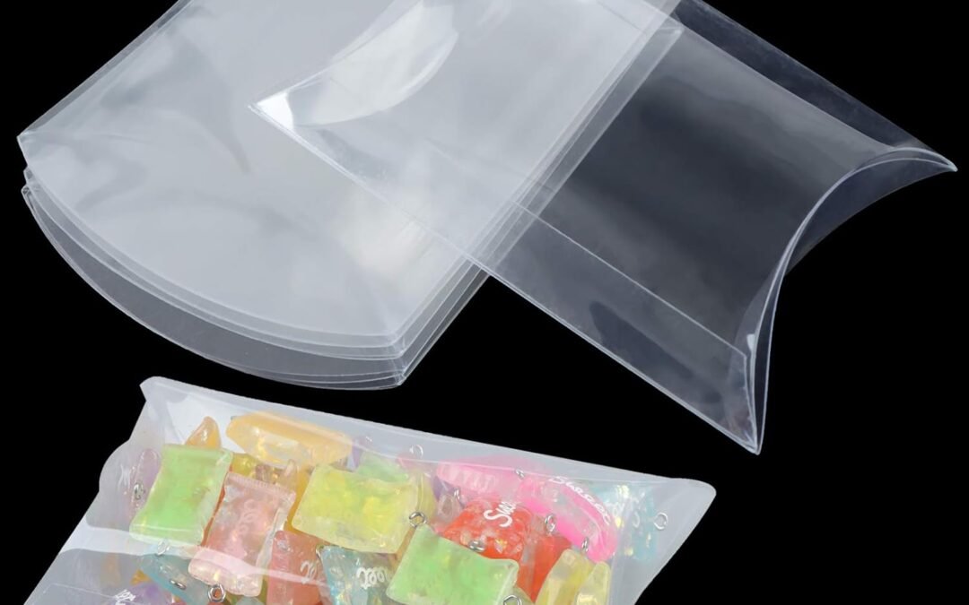 OEM 45 PCS 5.51 x 3.54 x 1.18 Inch Clear Plastic Pillow Gift Boxes Candy Treat Gift Box Transparent Party Favor Boxes Sweet Bags for Wedding Bridal Shower Baby Shower Birthday Party Supplies Factory