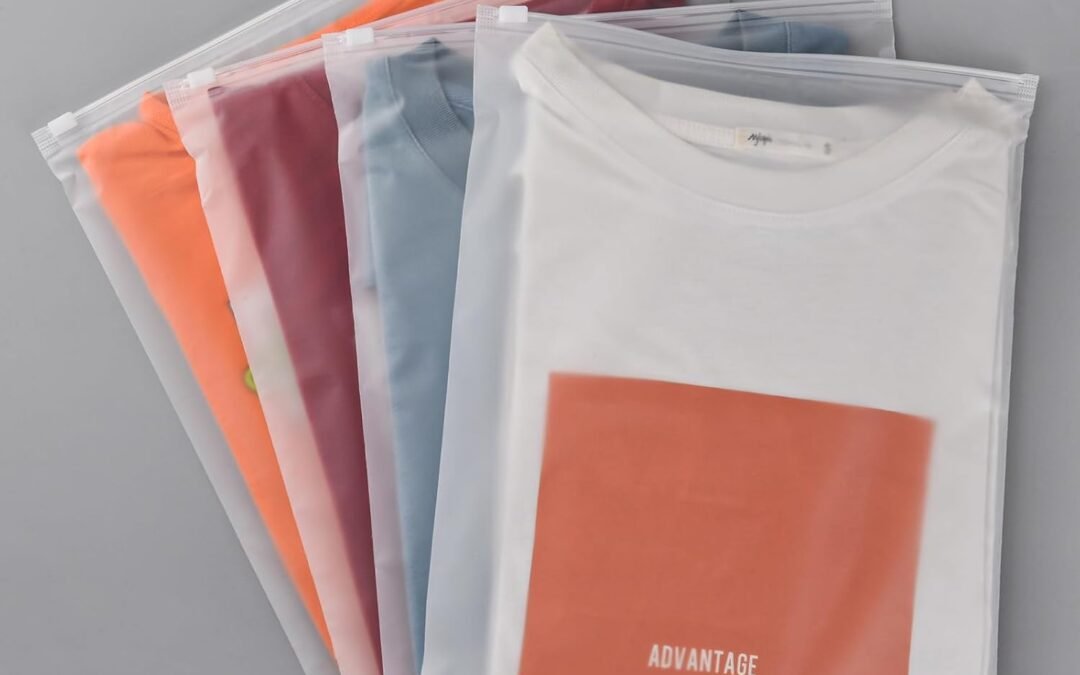 OEM Packaging Bags for Clothing Clear Apparel Bag for Shipping Plastic Frosted Bags for Clothes,100 Pcs,3 Mil,10”x12”,with Vent Holes Factory