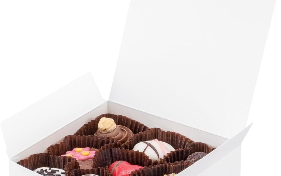 OEM UnicoPak 20 Pack 4.5×4.5×1.25 Gift Boxes, Food Grade White Small Chocolate Boxes for Fudge Candy Truffle Treat Goodie, Ideal for Birthday Christmas Party Homemade Business Factory