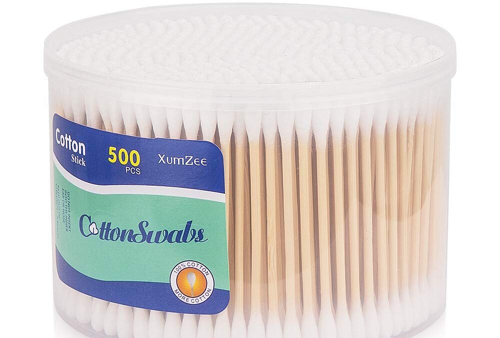 Wholesale OEM ODM 500 Count Cotton Swabs with Strong Bamboo Sticks by Xumzee, Pure Natural Cotton Heads, Biodegradable, Cruelty-Free Cotton Buds Factory & Supplier
