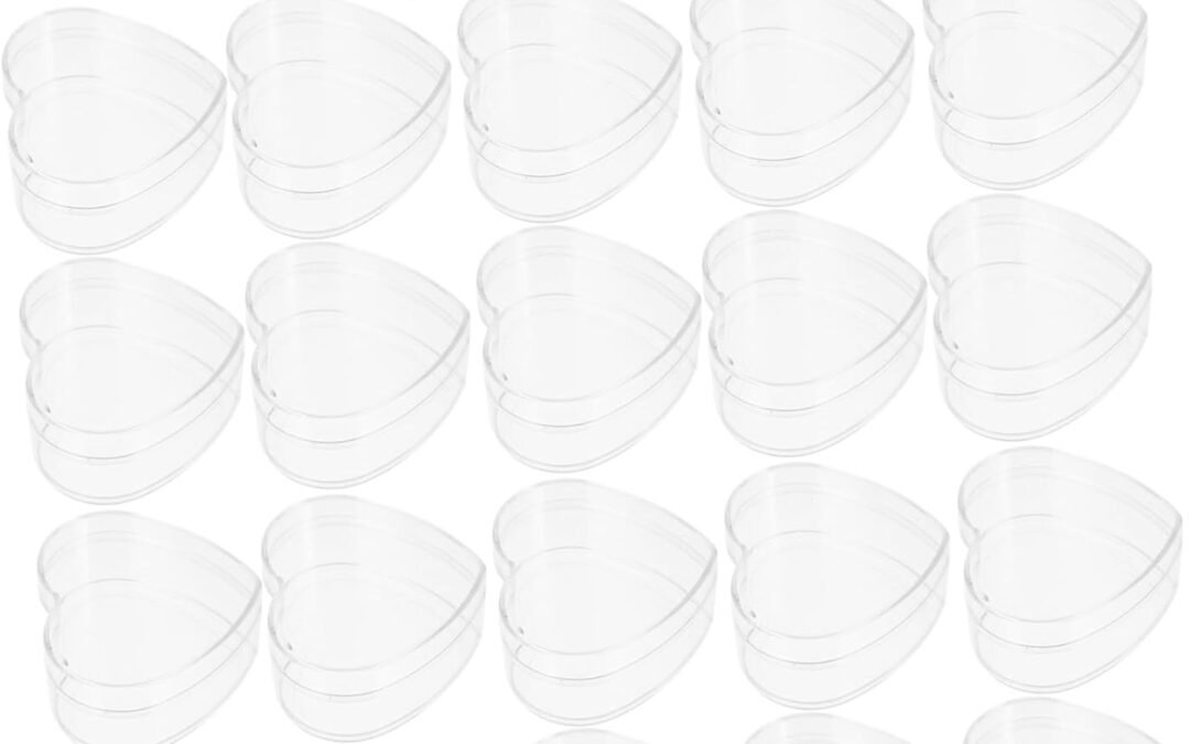 Wholesale OEM ODM Luxshiny 18pcs Portable Heart Shaped Acrylic Favor Boxes with Lid Transparent Jewelry Organizer for Candy Trinkets and Accessories Factory & Supplier