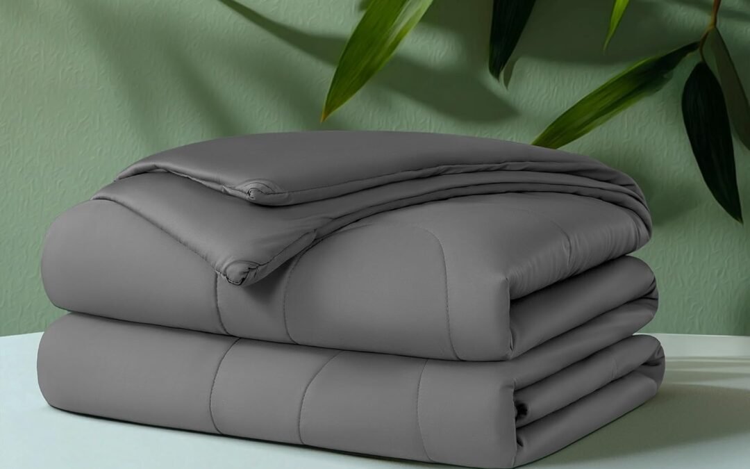 Wholesale OEM ODM Rwlvpe 100% Viscose Derived from Bamboo Comforter for Hot Sleepers, Cooling Comforter, Breathable, Lightweight All Season Comforters(Queen, Drak Grey) Factory & Supplier